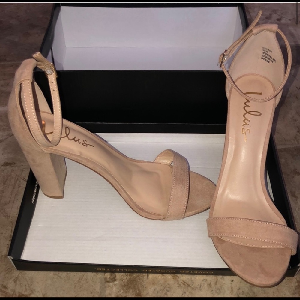 NEW! Brand new size 9 Lulu Heels. Never worn too big for me and I lost the box